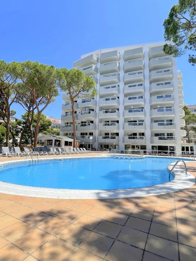 Rentalmar Blue Beach & Pool Salou Esterno foto