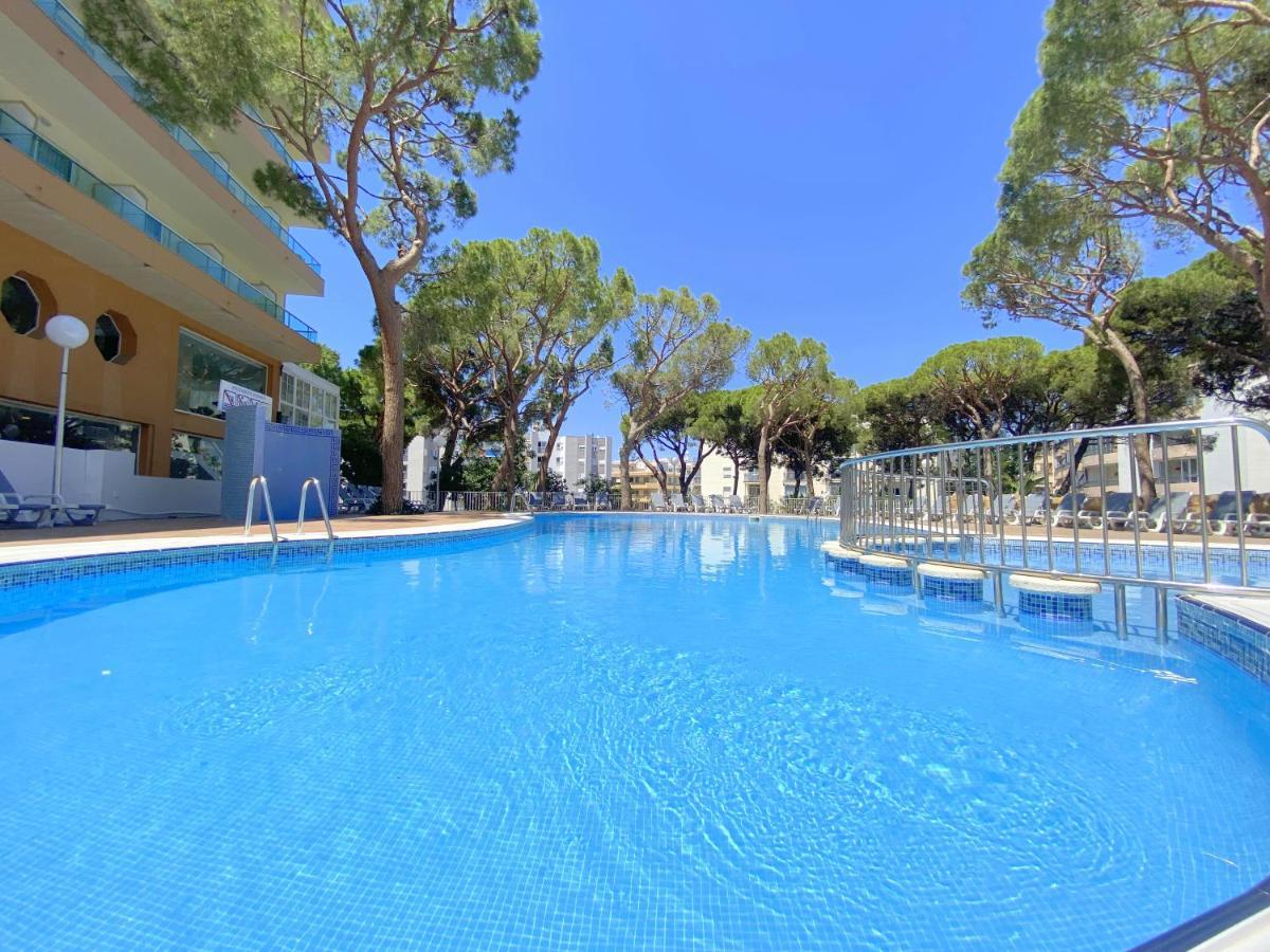 Rentalmar Blue Beach & Pool Salou Esterno foto