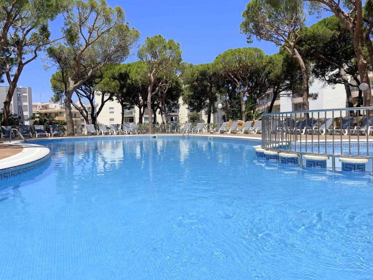 Rentalmar Blue Beach & Pool Salou Esterno foto