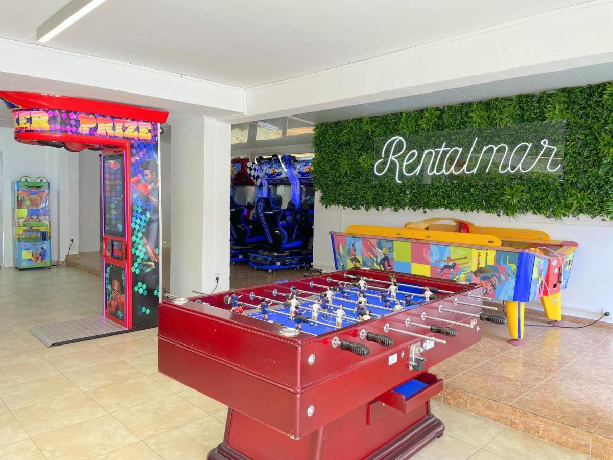 Rentalmar Blue Beach & Pool Salou Esterno foto