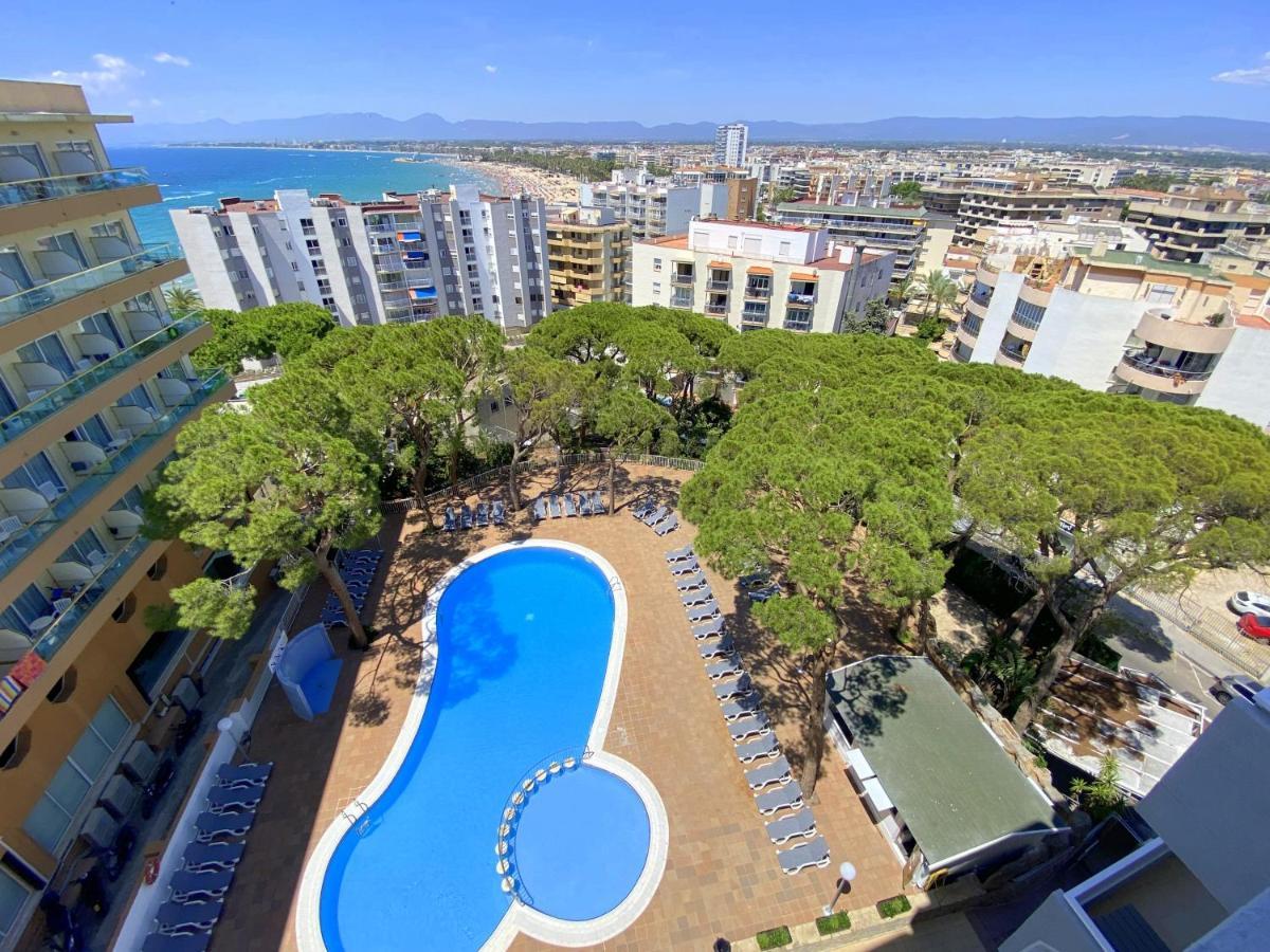 Rentalmar Blue Beach & Pool Salou Esterno foto