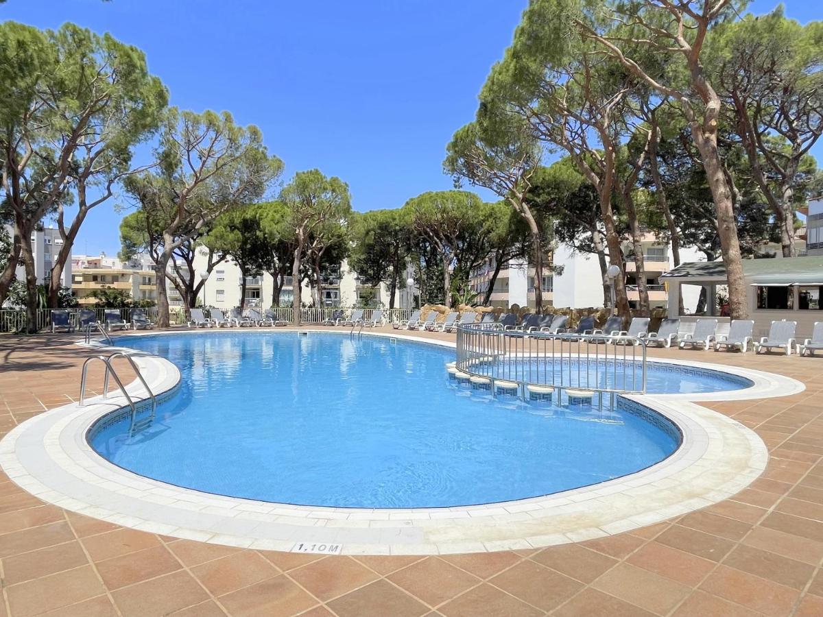 Rentalmar Blue Beach & Pool Salou Esterno foto